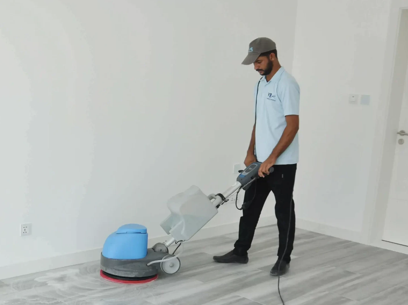 Professional Office Carpet Shampoo to Clean and Sanitize Office Carpet in Dubai by VR